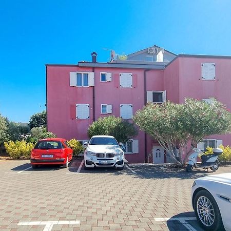 Апартаменти Lea Novigrad  Екстер'єр фото